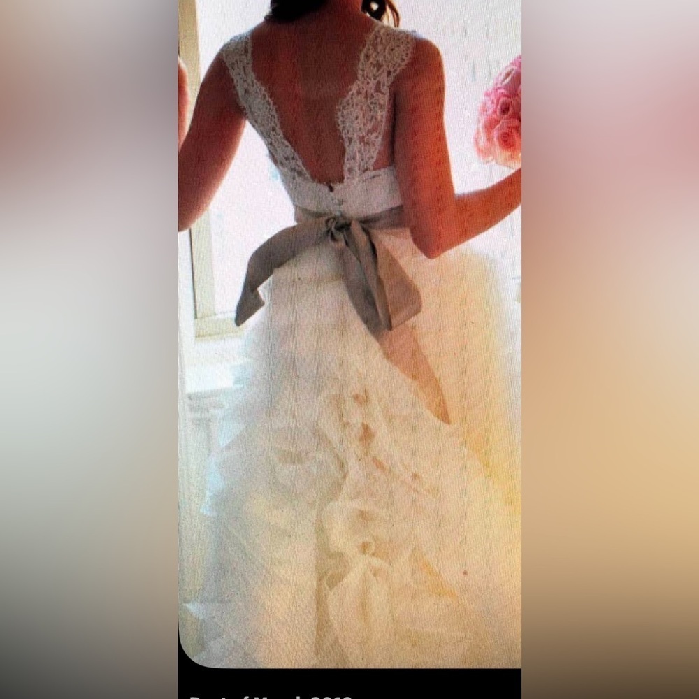 Lazaro wedding gown dress size 0-2 - Picture 6 of 9